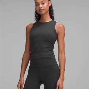 Lululemon License to Train Tight-Fit tank top